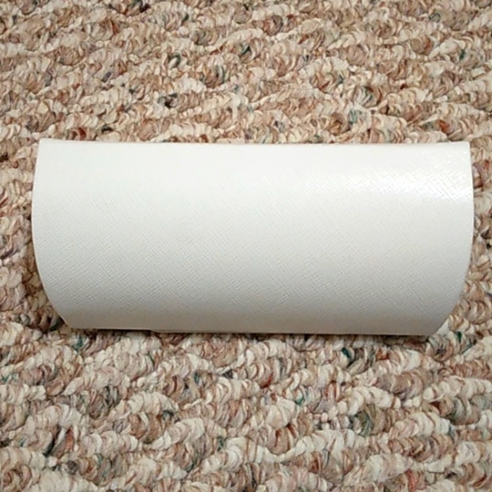 GUC Michael Kors hard shell glasses case - Picture 3 of 4